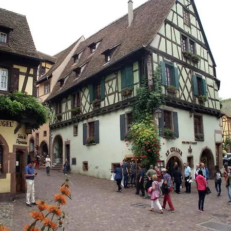 Apartment In Riquewihr With Terrace, Cleaning Included *